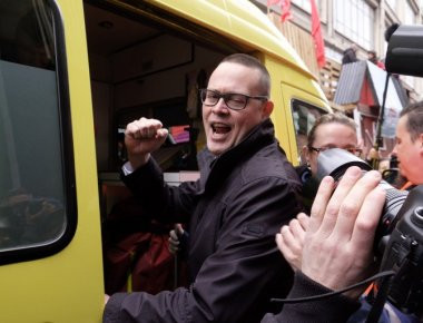 Βέλγιο: Επίθεση με μαχαίρι σε πολιτικό σε εκδήλωση για την εργατική Πρωτομαγιά (φωτό, βίντεο)